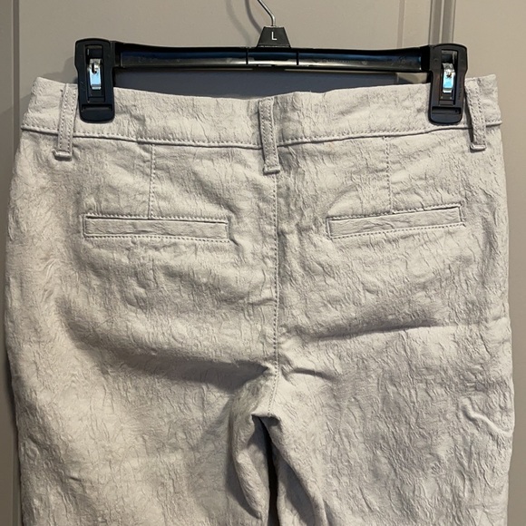 Textured pants - Picture 4 of 5